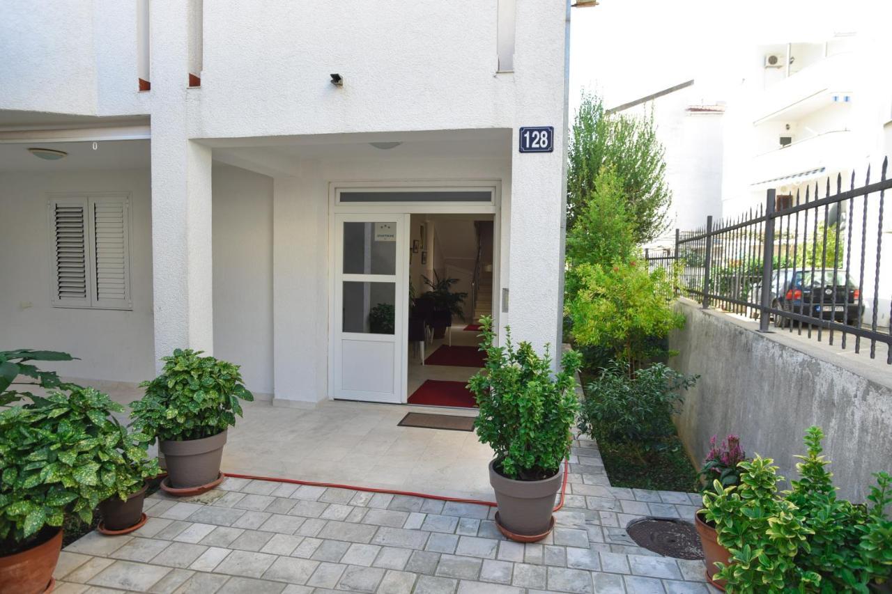 Vila Idila Budva Exterior photo